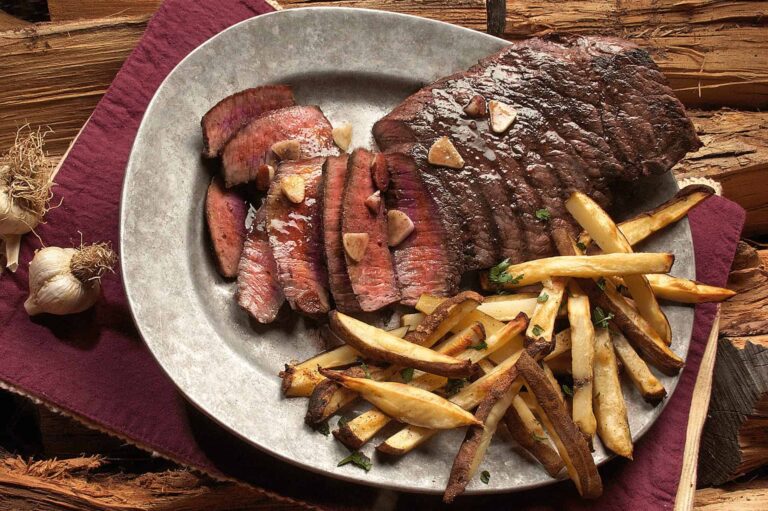 Sautéed beef and potatoes in soy sauce